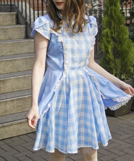 70′s Gingham alice blue dress
