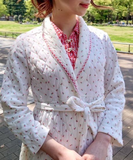 70's Flower quilting gown