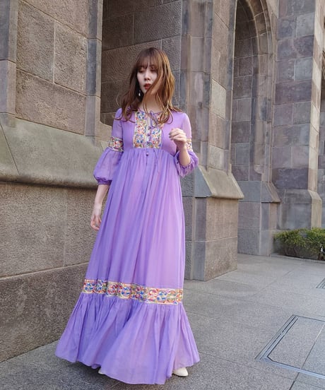 70′s Embroidery purple dress