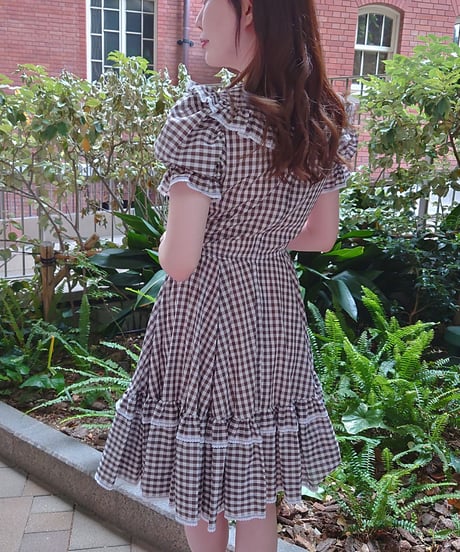 70's Gingham ribbon brown dress