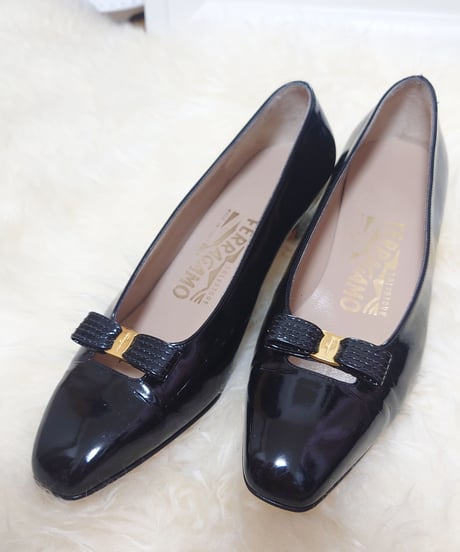 Salvatore Ferragamo Ribbon Pumps