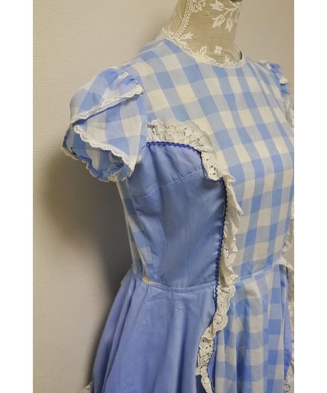 70′s Gingham alice blue dress