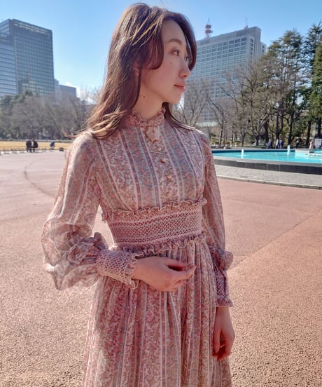 Stripe&flower smocking maxi dress