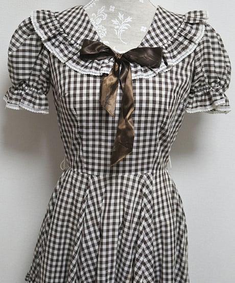 70's Gingham ribbon brown dress