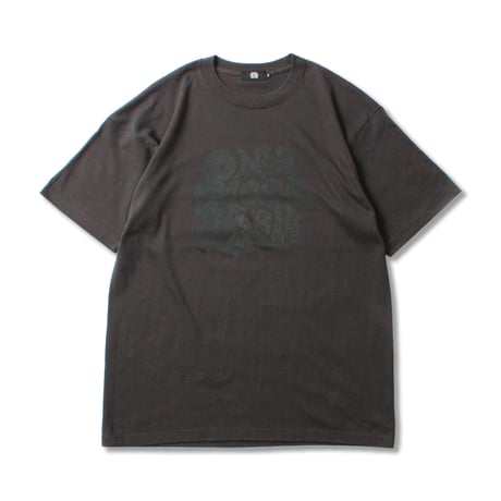 GUNYAGUNYA LOGO TEE CHARCOAL