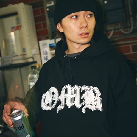 OMB OLD ENGLISH LOGO HOODIE BLACK
