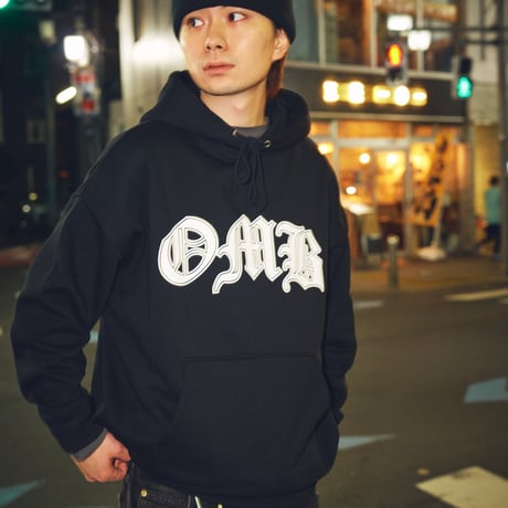 OMB OLD ENGLISH LOGO HOODIE BLACK