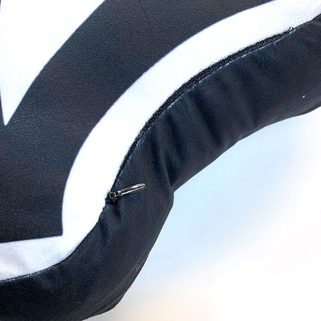 【SELECT】CHIMNEY BURNING ACCESSORIES チムニー BLACK New York LOGO CUSIOIN ニューヨーク クッション インテリア ブラック