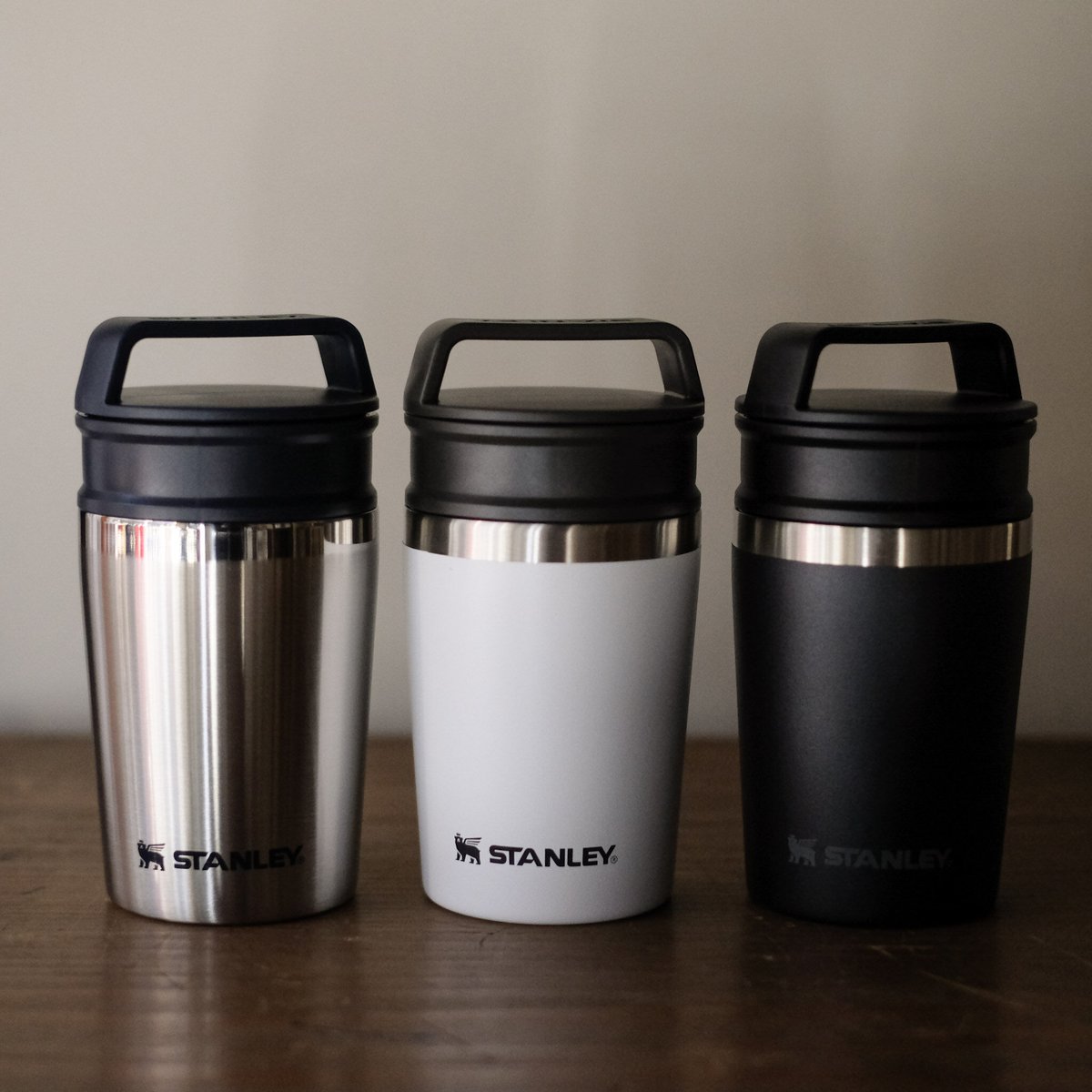 Stanley - 【日本未発売カラー】スタンレー（STANLEY） 真空マグ0.23L STANLEY」の真空マグ＆ボトルに日本限定カラーが登場。男前な