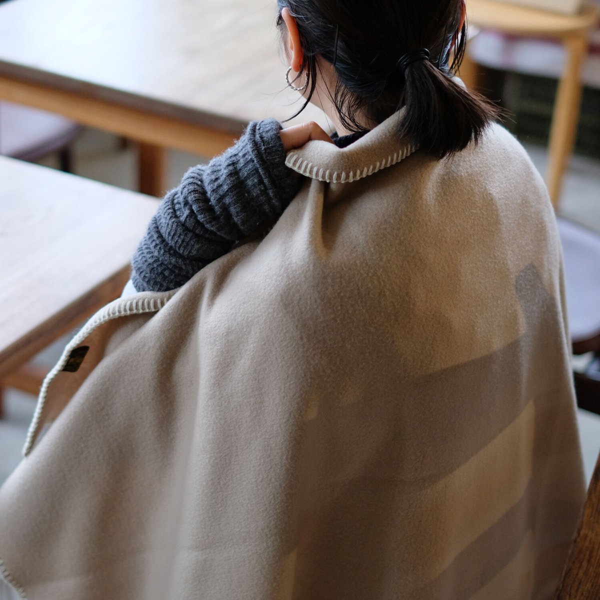 新品 英国製 ツイードミル ブランケット ひざ掛け フリース サイドステッチ fit=scale-down,w=1200