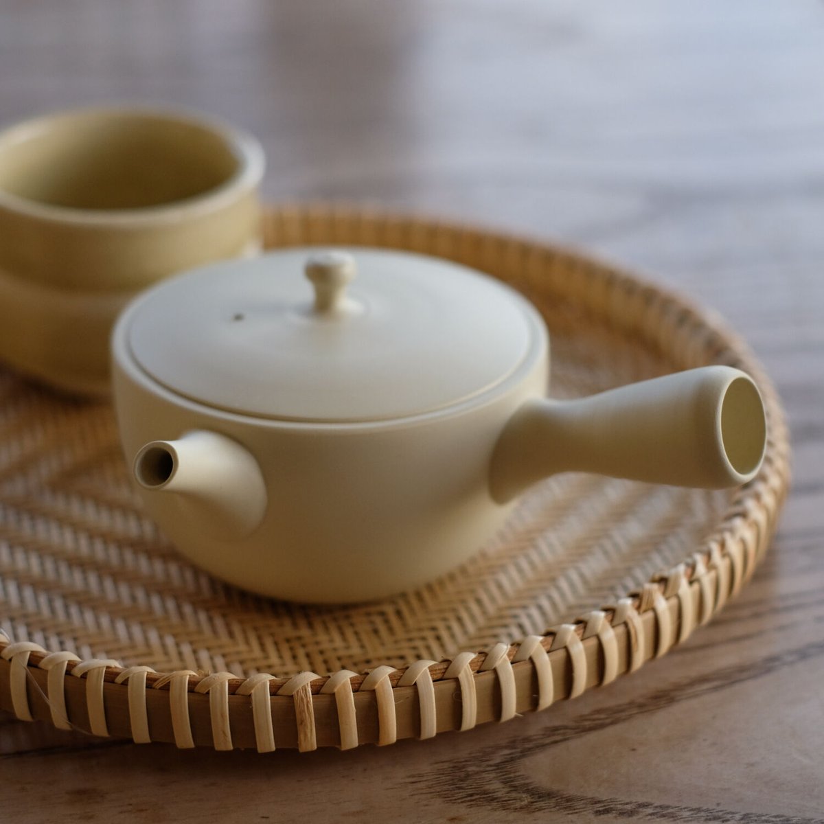 chanoma (常滑焼急須) / 丸よ小泉商店 | en-shouten online