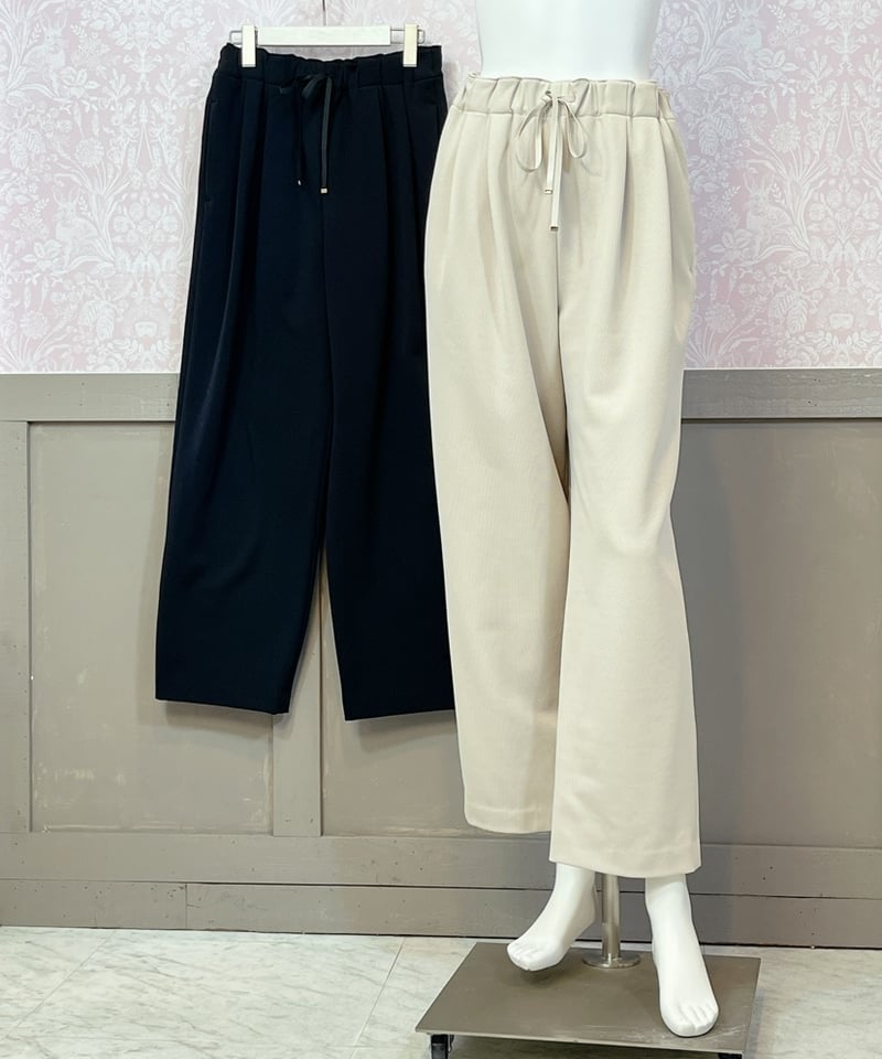 Mさま専用☆新品 PASSIONE ホワイトパンツ 裏起毛　36 Mさま専用☆新品 PASSIONE ホワイトパンツ 裏起毛 36 - メルカリ