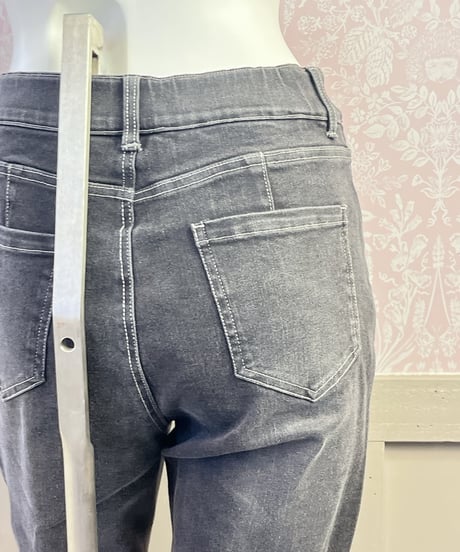 デニムパンツ裾切り替え（F217-79500）  /　&SO