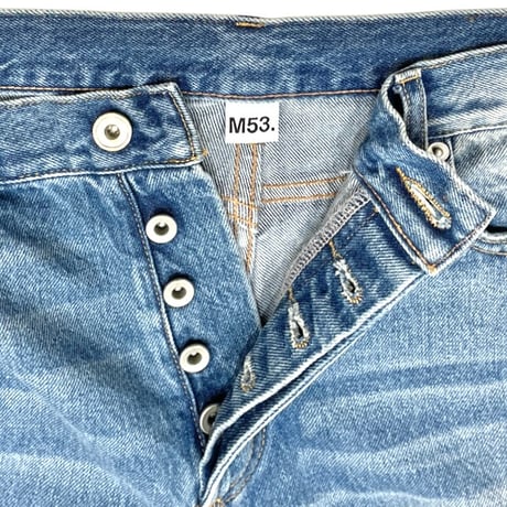 M53. ルーズダメージデニムパンツ