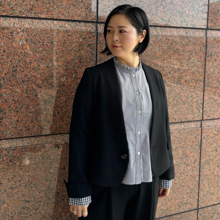 6951074512e4fd44b2998f11