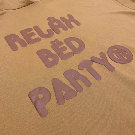THOMAS MAGPIE “Relux bed party”ビッグパーカー