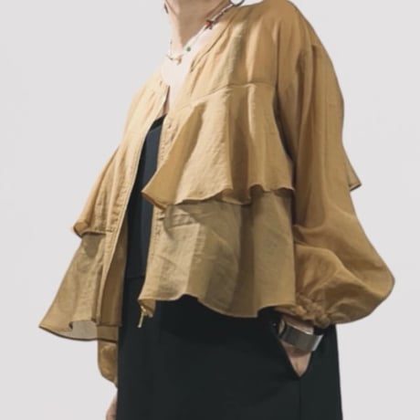 QTUME  ナチュラルシアーティアードブルゾン -   ベージュ