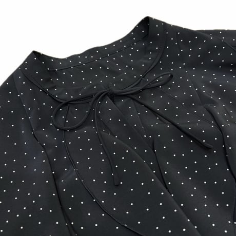 PASSIONE フリルドットブラウス　Black
