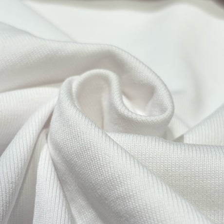 M53.  LPタックTシャツ