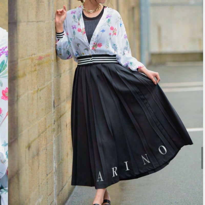 新品未使用　DOS DIOSAS 刺繍プリーツスカート 刺繍プリーツスカート – DOS DIOSAS