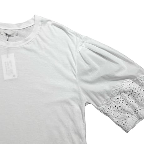 PEINDRE 袖レースプルオーバー-オフホワイト