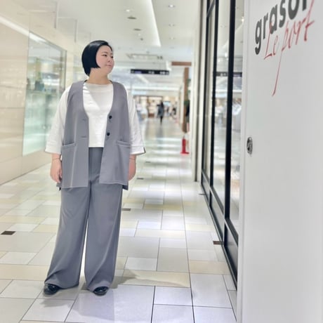 QTUME ストレッチパンツ　gray