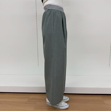 ATELIER SIX エステルシャンブレーリブワイドパンツ  - グレー