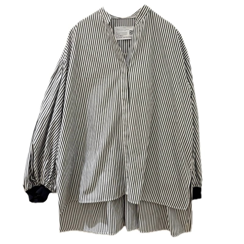 PASSIONE(パシオーネ) スキッパーロングブラウス Black×White