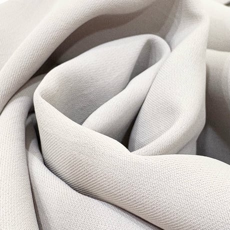 QTUME キーネックフレアブラウス　beige