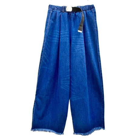 M53.  ベルトデニムタックパンツ