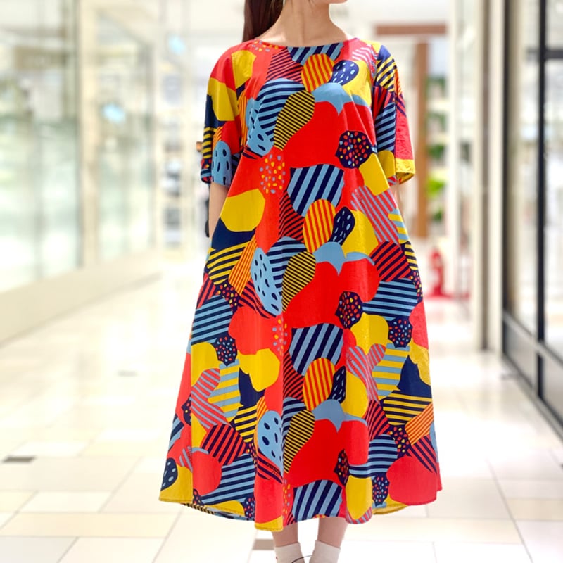 TIGRE BROCANTE(ティグルブロカンテ)ビッグフラワーブロードフレア半袖