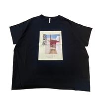 Dignite collier  ワイドフォトTシャツ  - ブラック