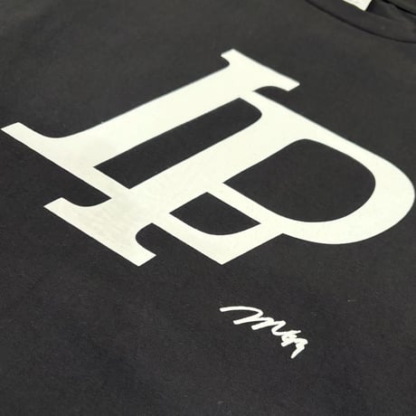 M53.  LPタックTシャツ