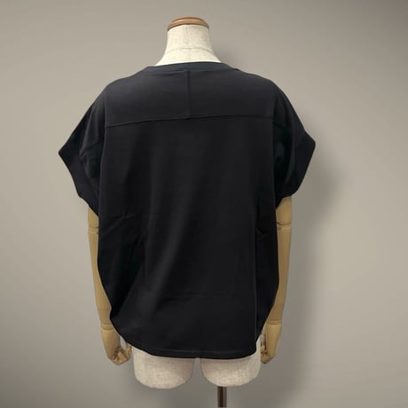 DignteCollier    ワンポイントロゴコクーンTシャツ     -ブラック