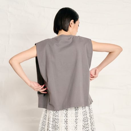 THOMAS MAGPIE ボックスベストT　gray