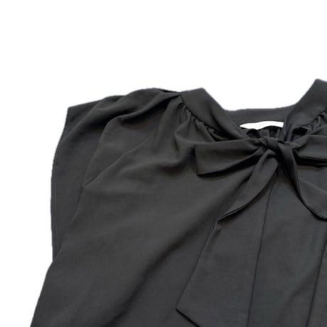 QTUME | ICE COOLボウタイブラウス | 【‎Black】