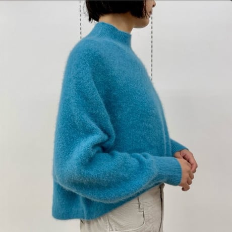 ATELIER SIX   7Gラクーン混ショートニット -  ブラウン