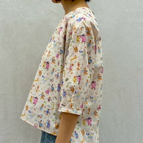 ATELIER SIX   LIBERTYプリントプルオーバー- ネイビー