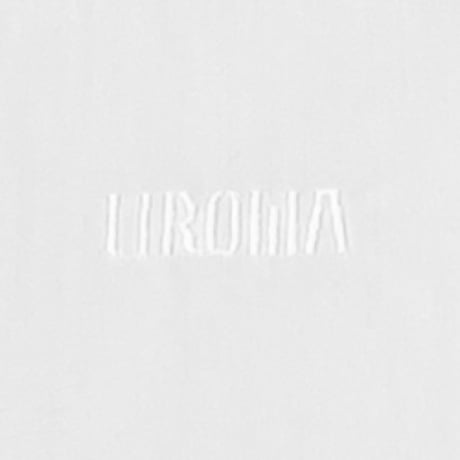 LIROMA ロゴ刺繍シャツ　ホワイト