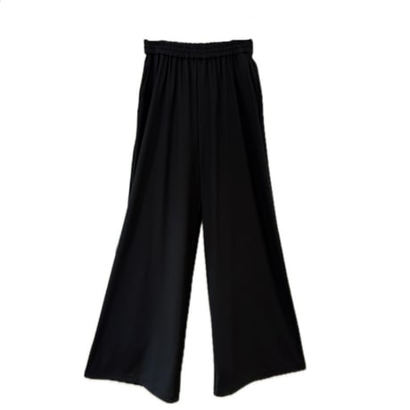 QTUME ストレッチパンツ　black