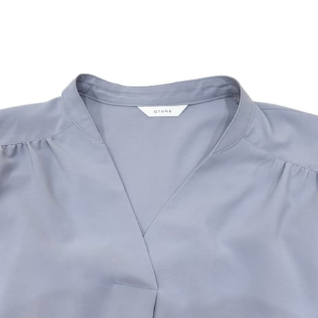 QTUME キーネックフレアブラウス　Blue