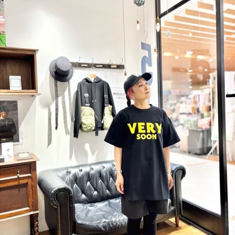 THOMAS MAGPIE ビッグTシャツ