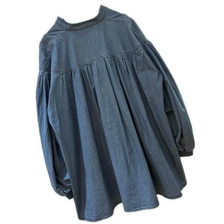 PASSIONE(パシオーネ) スキッパーロングブラウス　denim