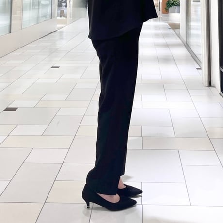 NUS ダブルクロス センタープレスタックパンツ　ブラック