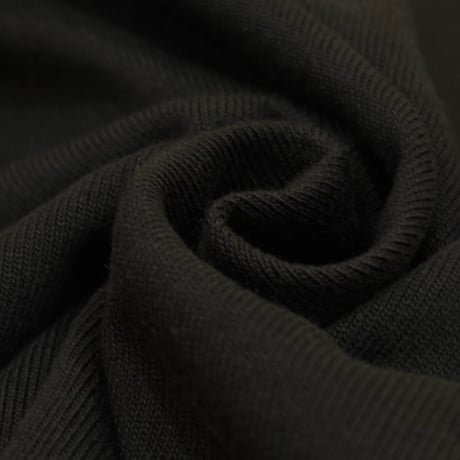 M53.  LPタックミニロゴTシャツ