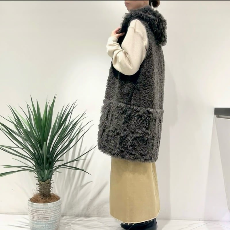 RISLEY リバーシブルファーベスト- グレージュ | grasol Nagasaki S