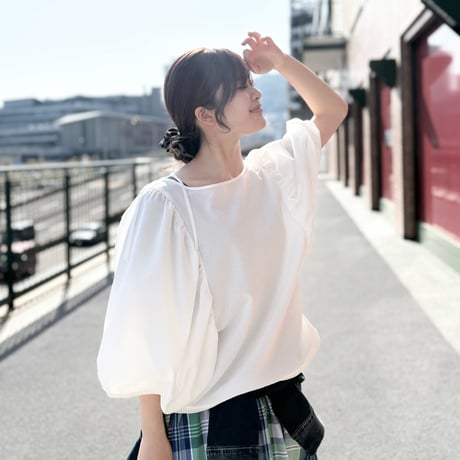 LIROMA パフスリーブブラウス　White