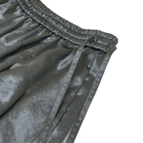 LIROMA アセテートロングワイドパンツ