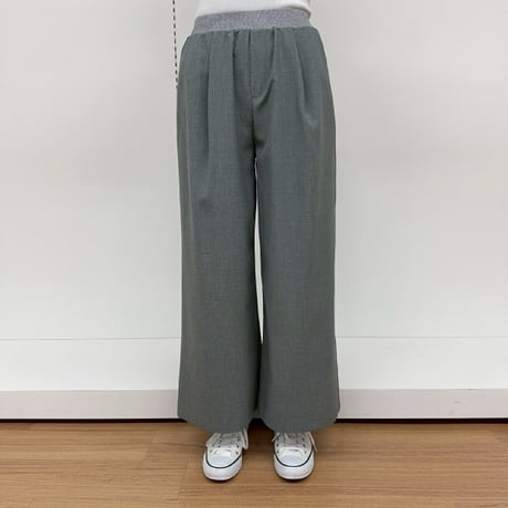 ATELIER SIX エステルシャンブレーリブワイドパンツ  - グレー