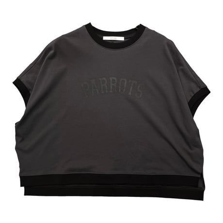 QTUME バイカラー細リブロゴTシャツ-  チャコール